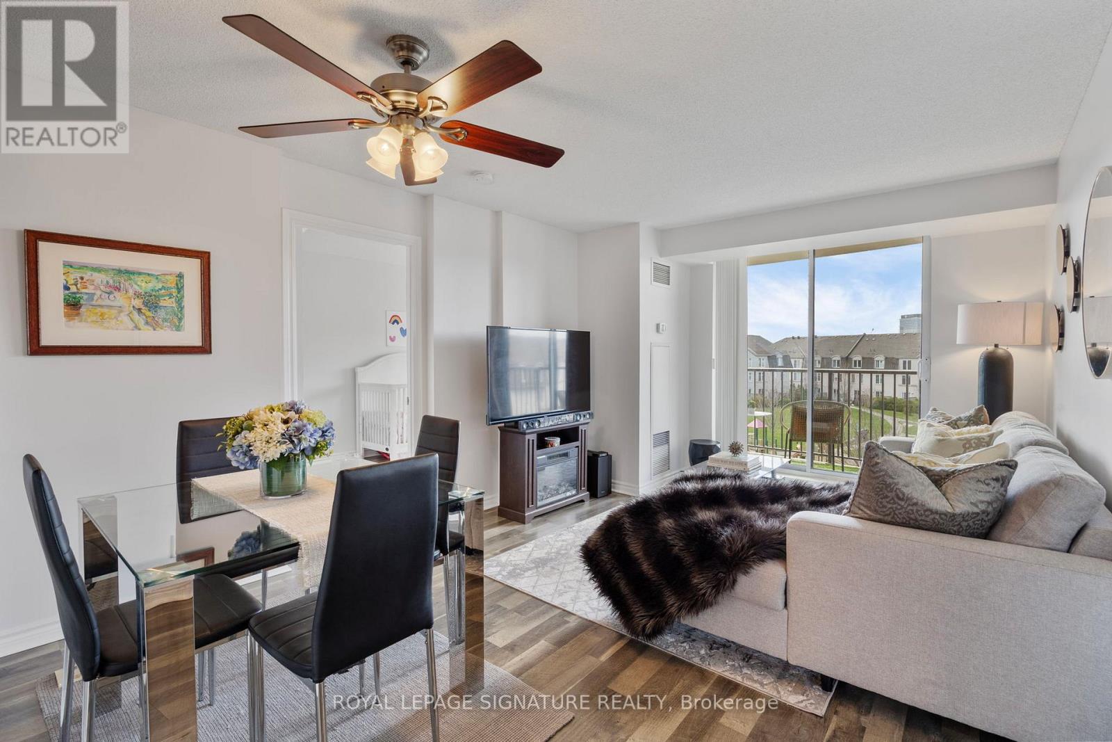 416 - 16 Dallimore Circle, Toronto, Ontario  M3C 4C4 - Photo 13 - C13034160