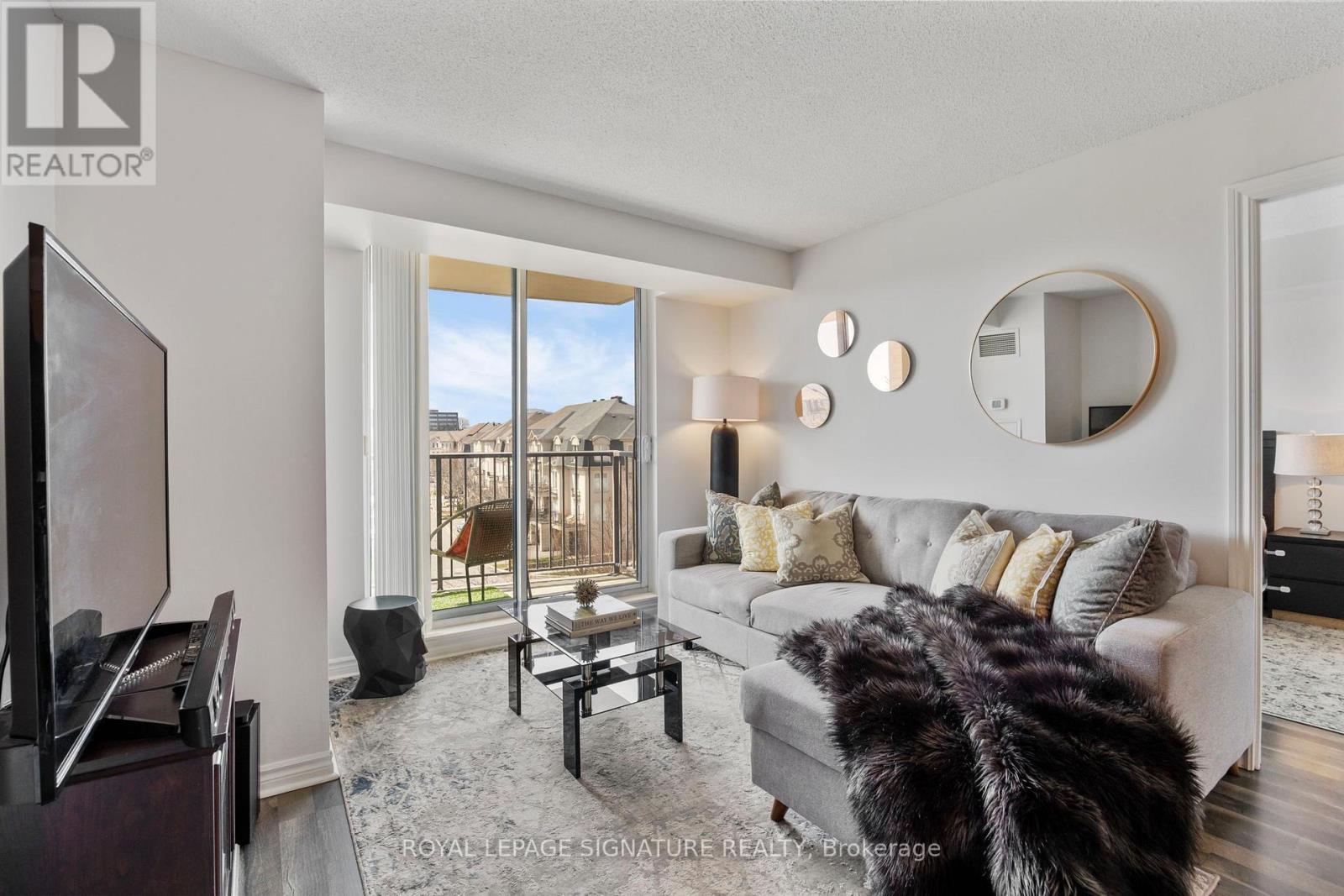 416 - 16 Dallimore Circle, Toronto, Ontario  M3C 4C4 - Photo 15 - C13034160