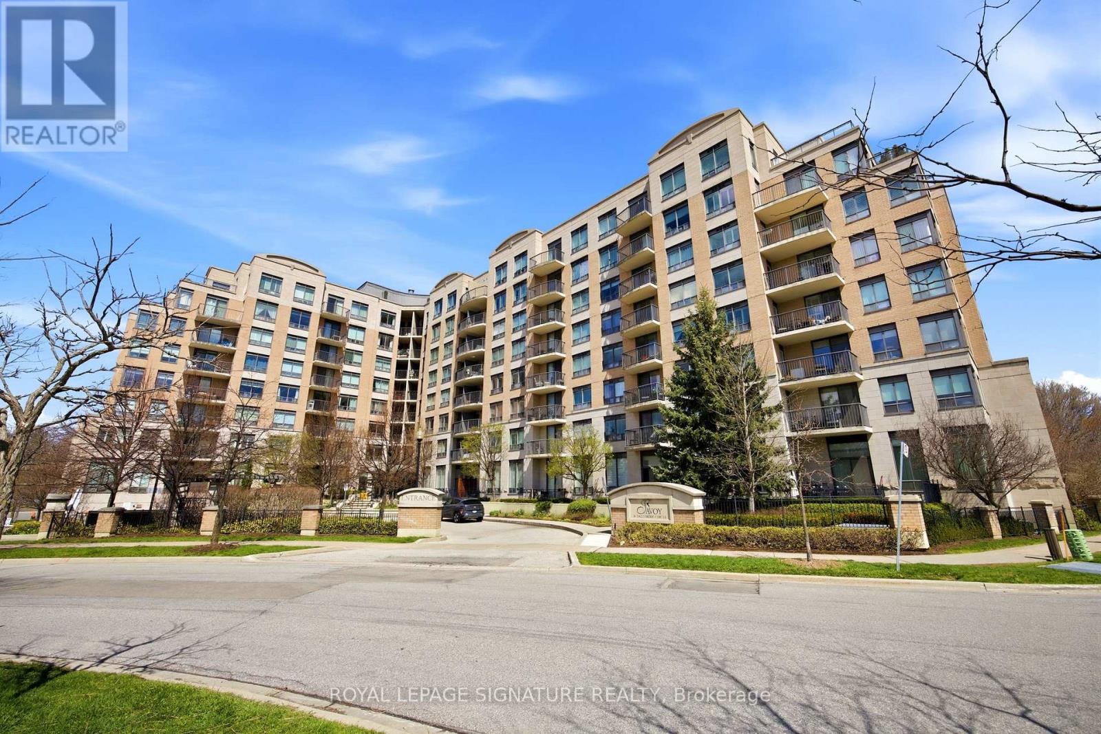 416 - 16 Dallimore Circle, Toronto, Ontario  M3C 4C4 - Photo 2 - C13034160