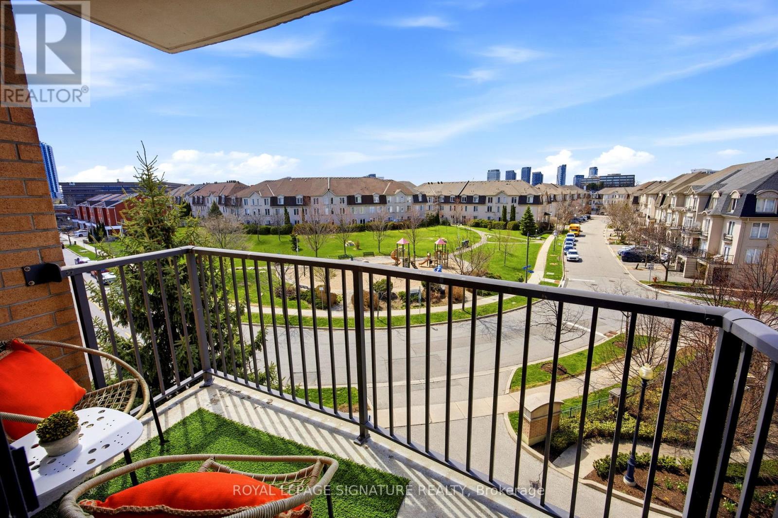 416 - 16 Dallimore Circle, Toronto, Ontario  M3C 4C4 - Photo 20 - C13034160