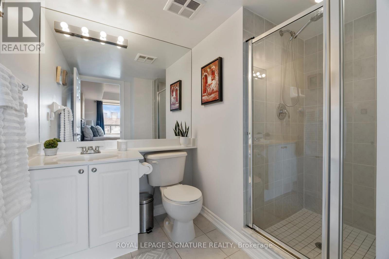 416 - 16 Dallimore Circle, Toronto, Ontario  M3C 4C4 - Photo 23 - C13034160