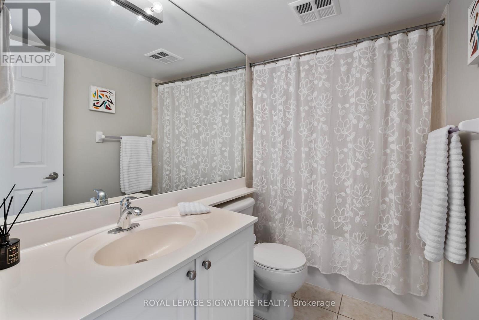 416 - 16 Dallimore Circle, Toronto, Ontario  M3C 4C4 - Photo 26 - C13034160