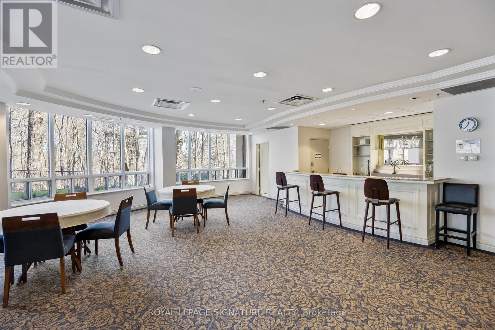 416 - 16 Dallimore Circle, Toronto, Ontario  M3C 4C4 - Photo 31 - C13034160