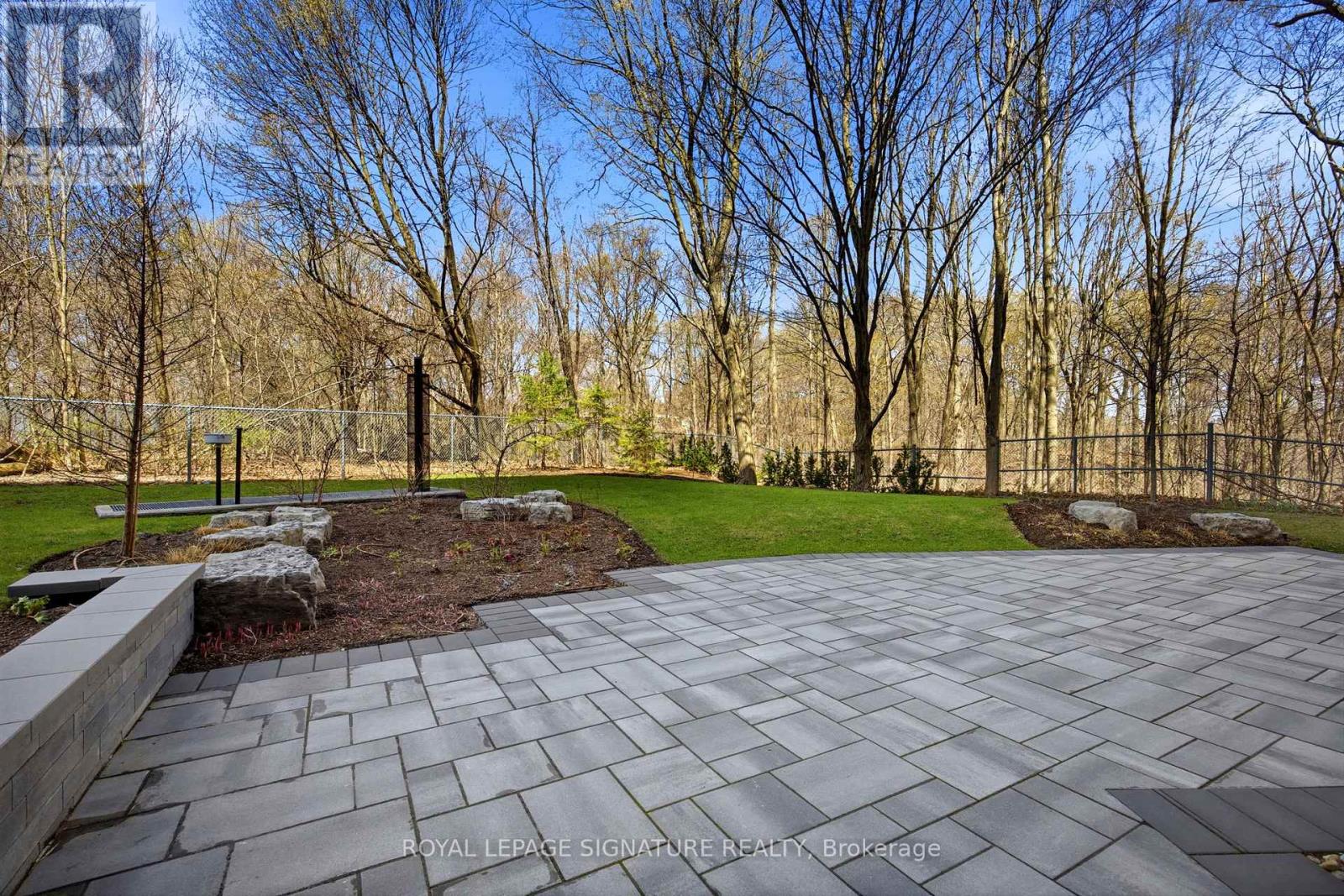 416 - 16 Dallimore Circle, Toronto, Ontario  M3C 4C4 - Photo 33 - C13034160