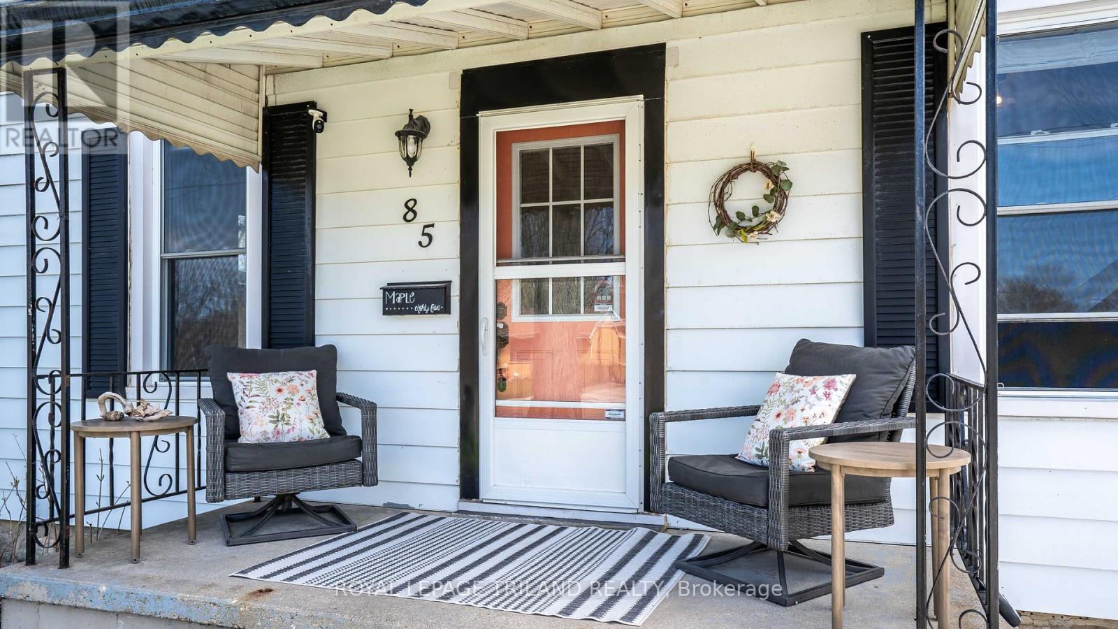 85 Maple Street, St. Thomas, Ontario  N5R 1Z2 - Photo 2 - X13034060