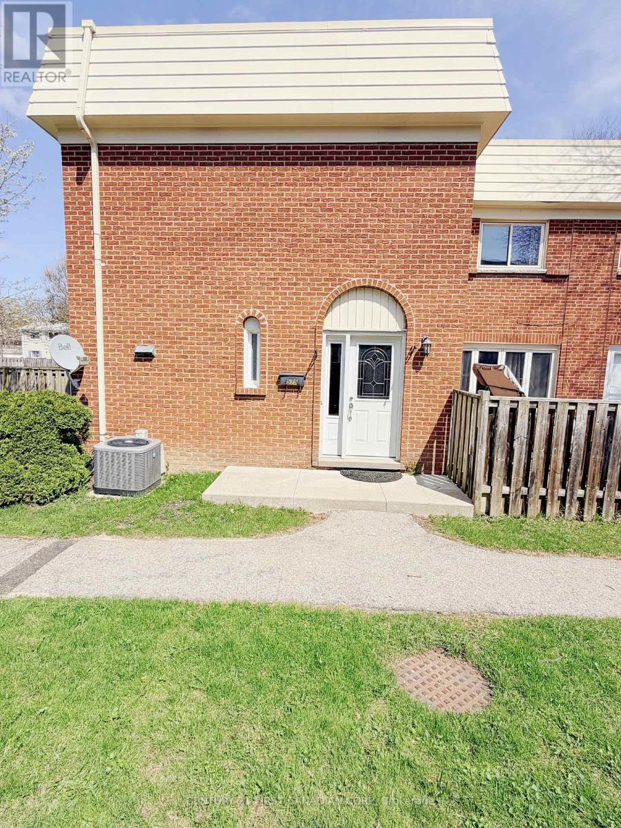 71 - 575 Gainsborough Road, London North, Ontario  N6G 2C5 - Photo 1 - X13034208