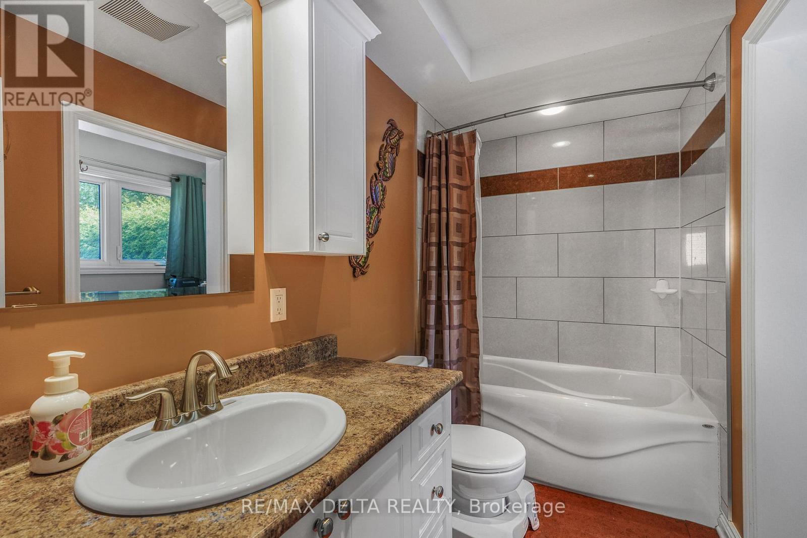 2567 ClÉroux Crescent, Ottawa, Ontario  K1W 1B6 - Photo 14 - X13034090