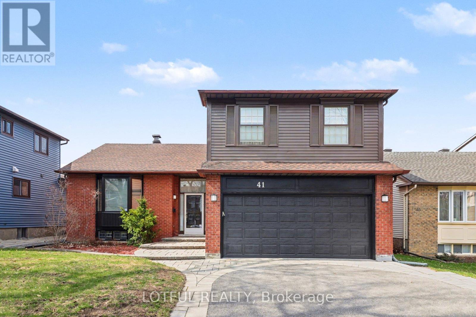41 Pattermead Crescent, Ottawa, Ontario  K1V 0A1 - Photo 3 - X13034108