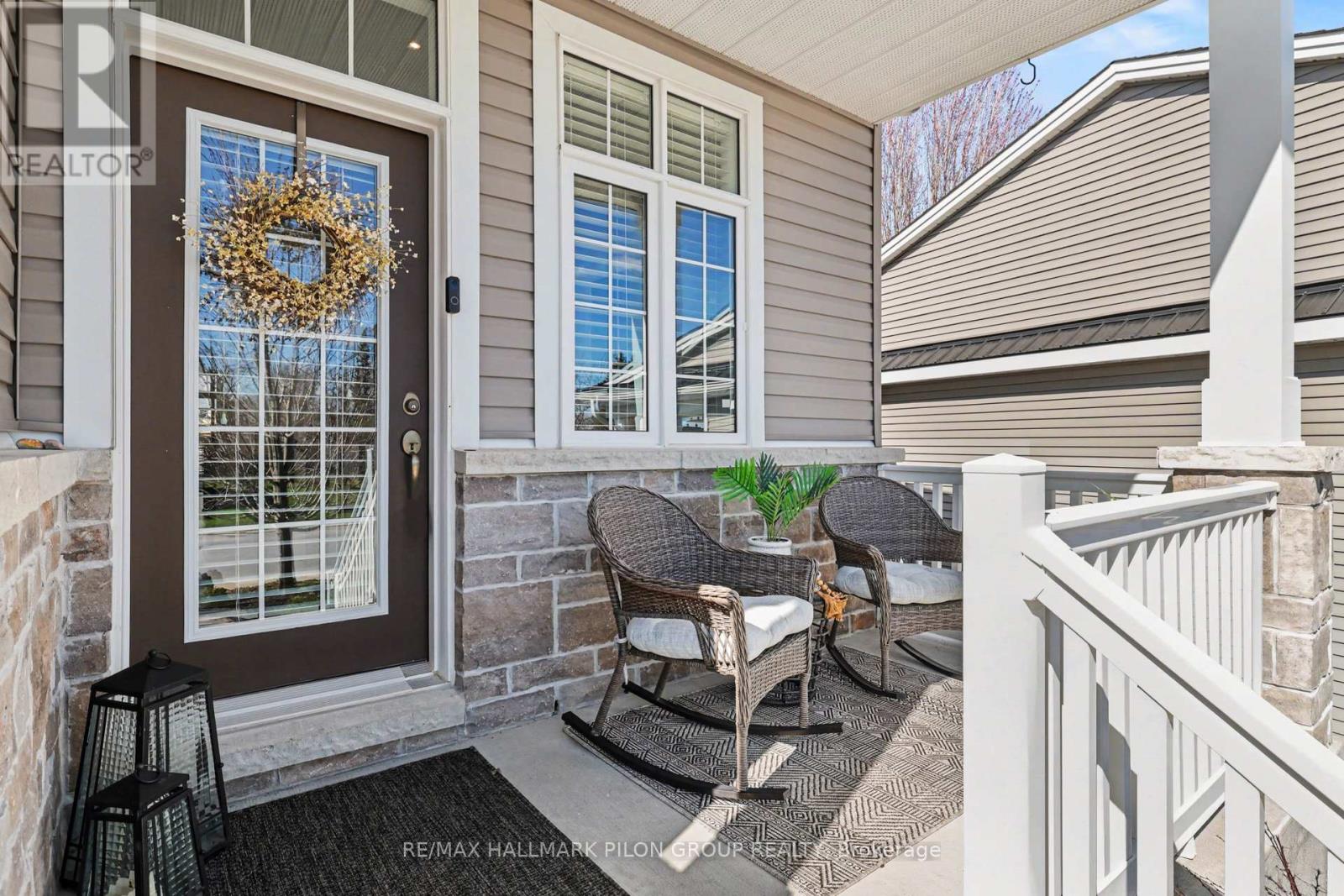 135 Oxford Street W, North Grenville, Ontario  K0G 1J0 - Photo 2 - X13034230