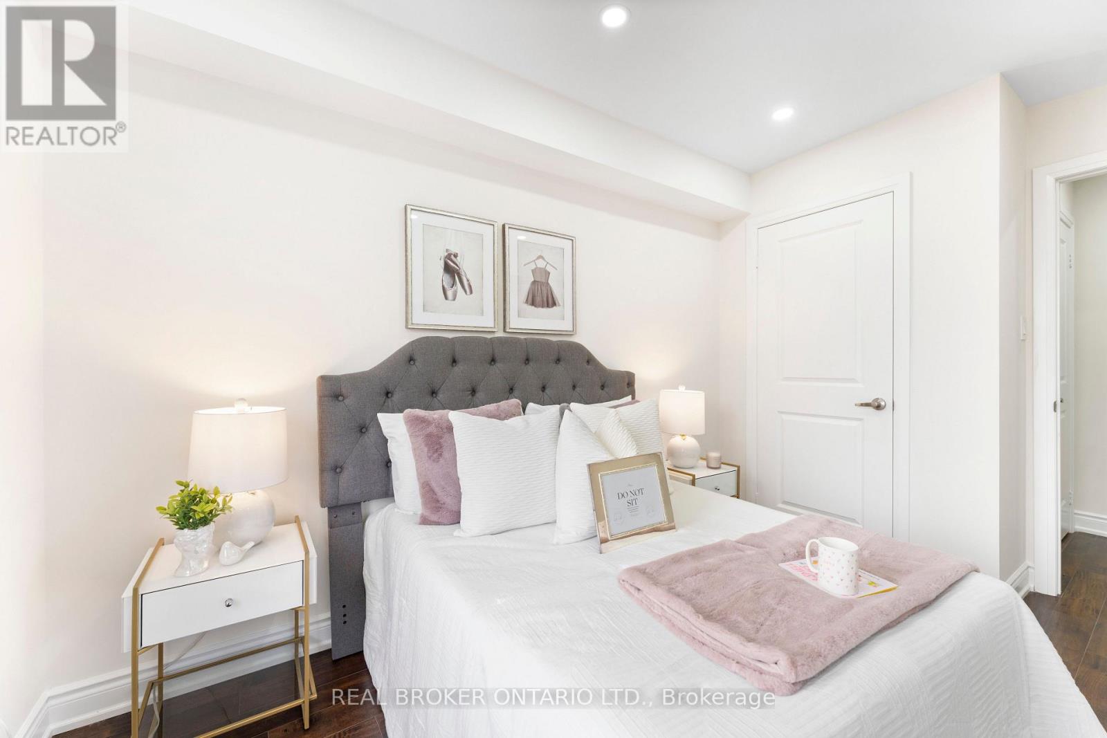 206 London Lane, Ajax, Ontario  L1T 0N5 - Photo 28 - E13004980