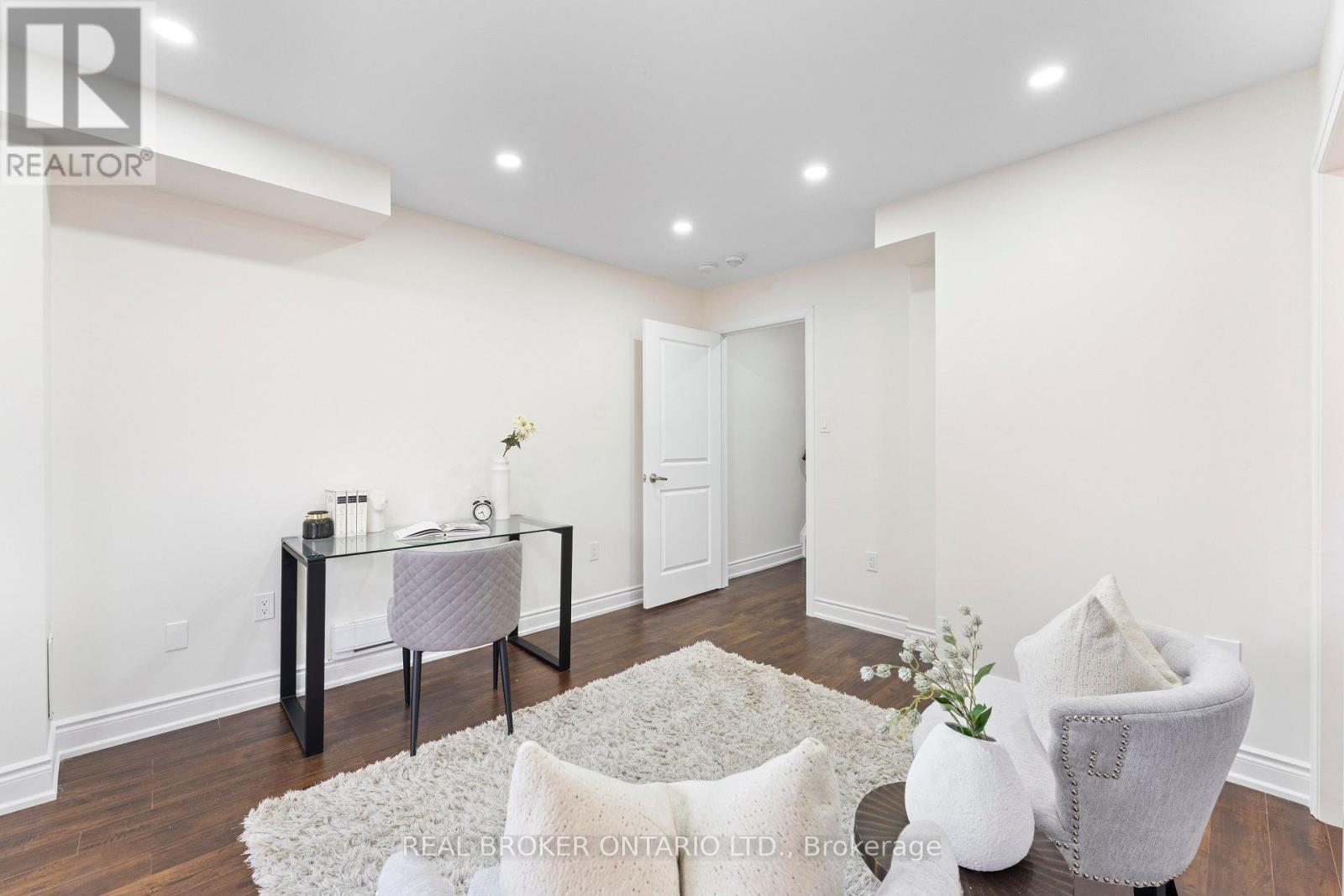 206 London Lane, Ajax, Ontario  L1T 0N5 - Photo 35 - E13004980