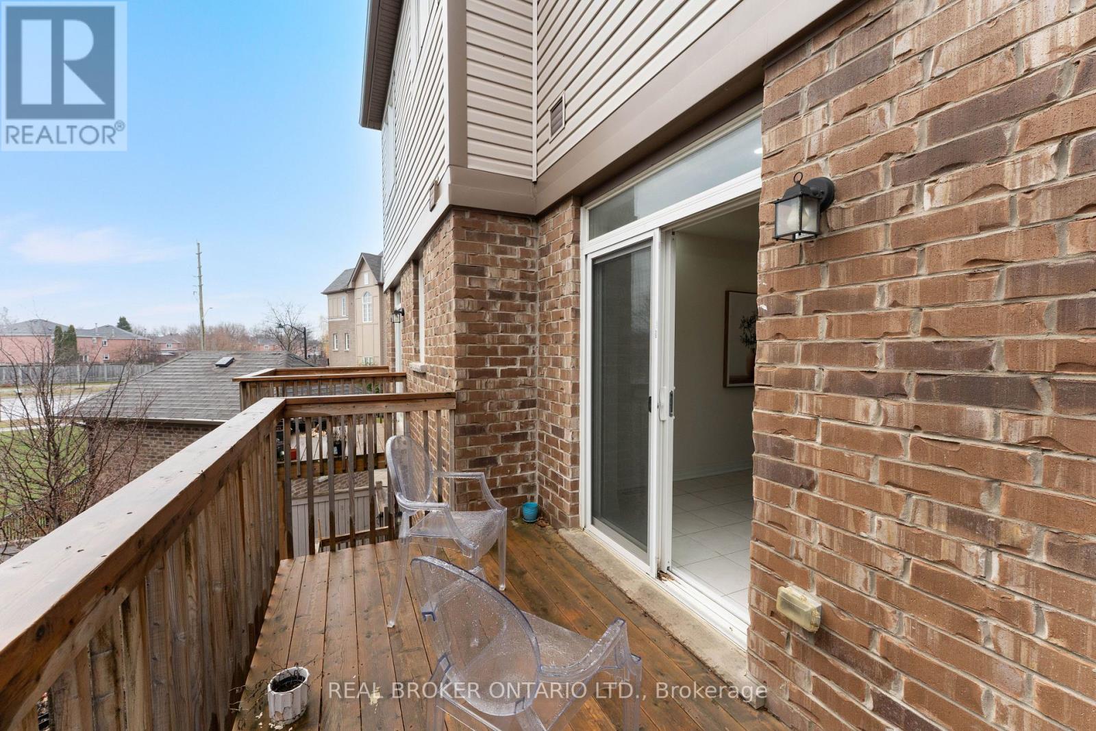 206 London Lane, Ajax, Ontario  L1T 0N5 - Photo 48 - E13004980