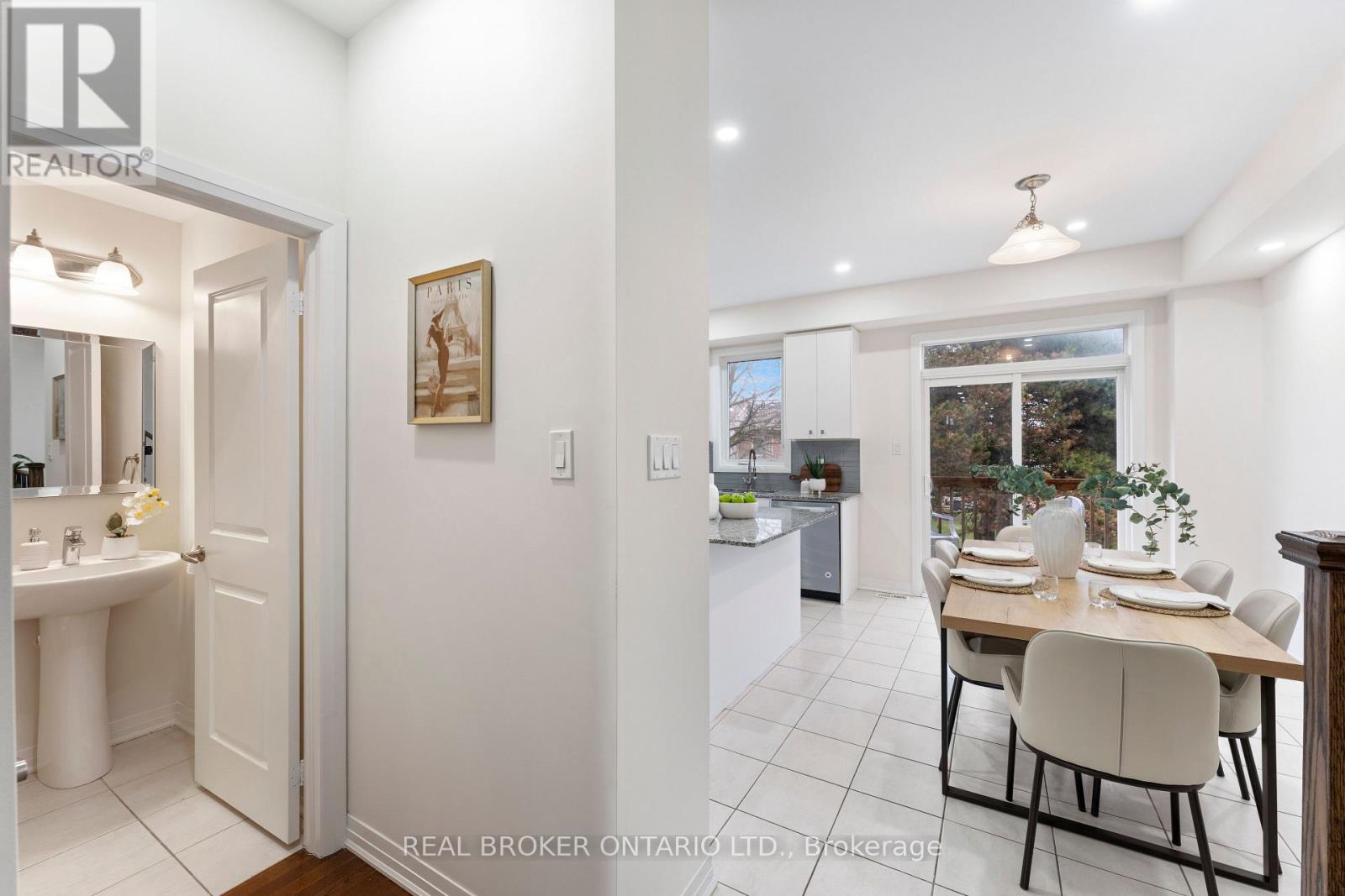 206 London Lane, Ajax, Ontario  L1T 0N5 - Photo 8 - E13004980