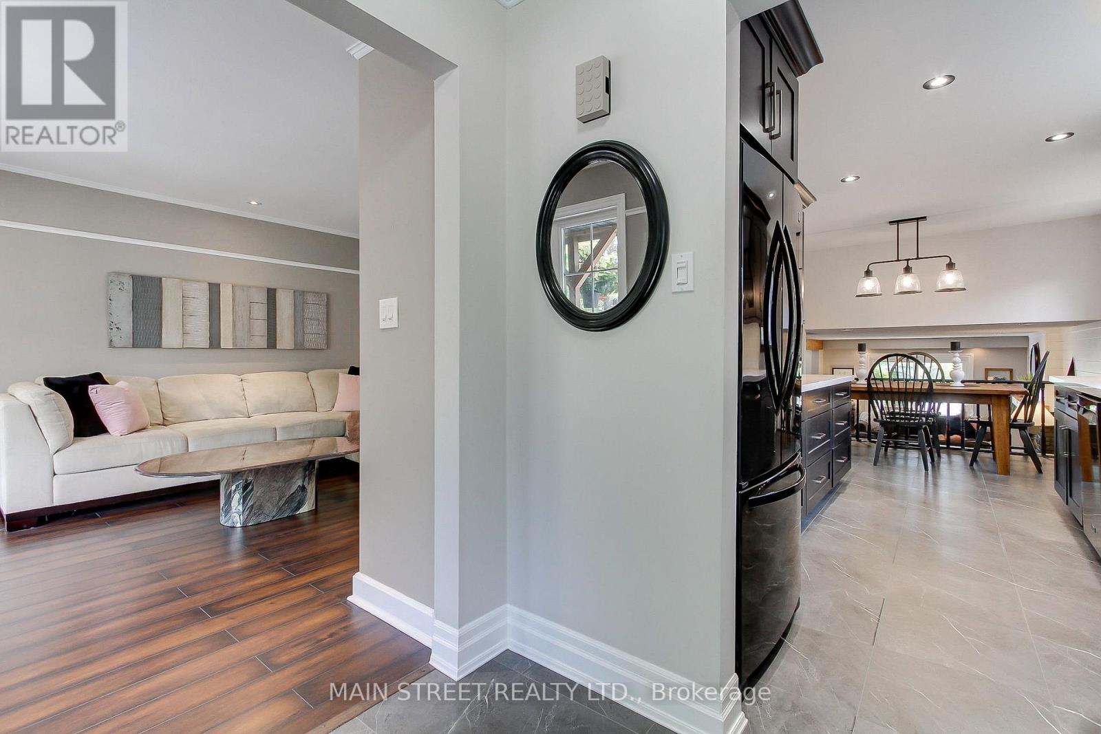 124 Lee Avenue, Bradford West Gwillimbury, Ontario  L3Z 1A9 - Photo 13 - N12687798