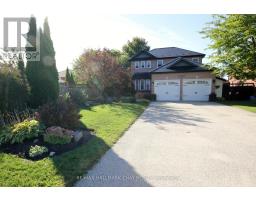 1084 WINNIFRED COURT, Innisfil, Ontario