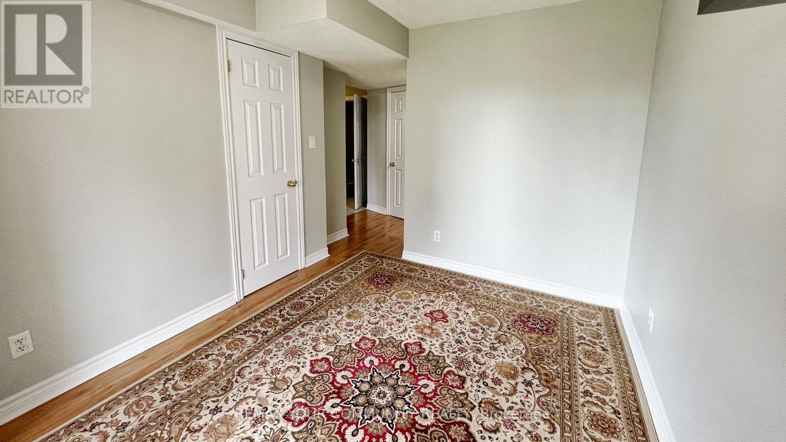 Lower - 6 Veseli Court, Bradford West Gwillimbury, Ontario  L3Z 3C3 - Photo 3 - N13034092