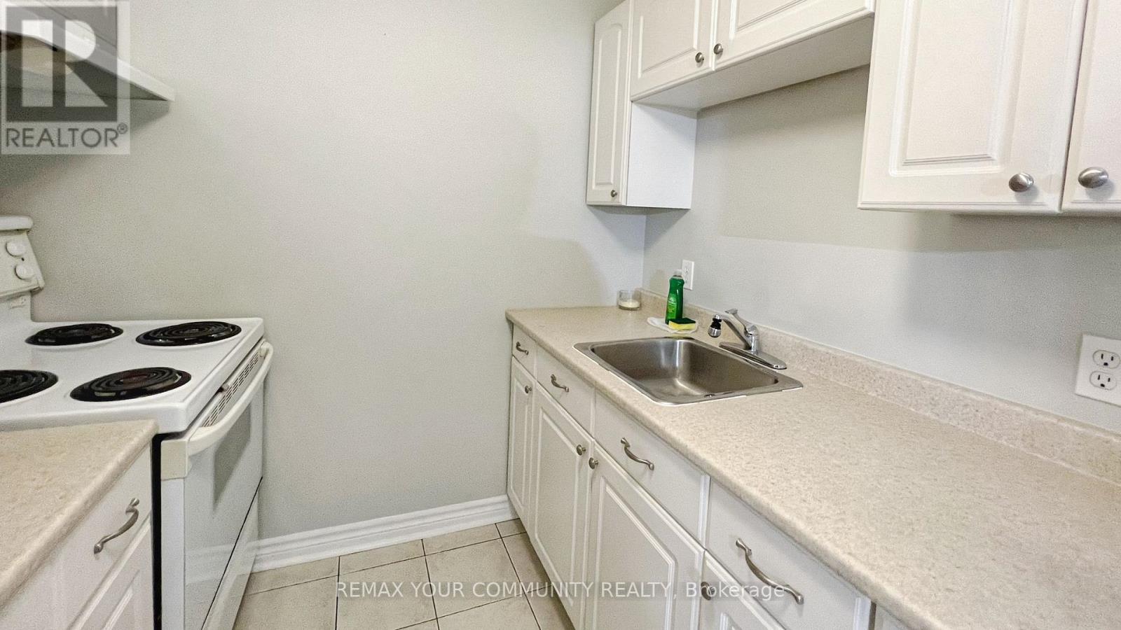 Lower - 6 Veseli Court, Bradford West Gwillimbury, Ontario  L3Z 3C3 - Photo 7 - N13034092