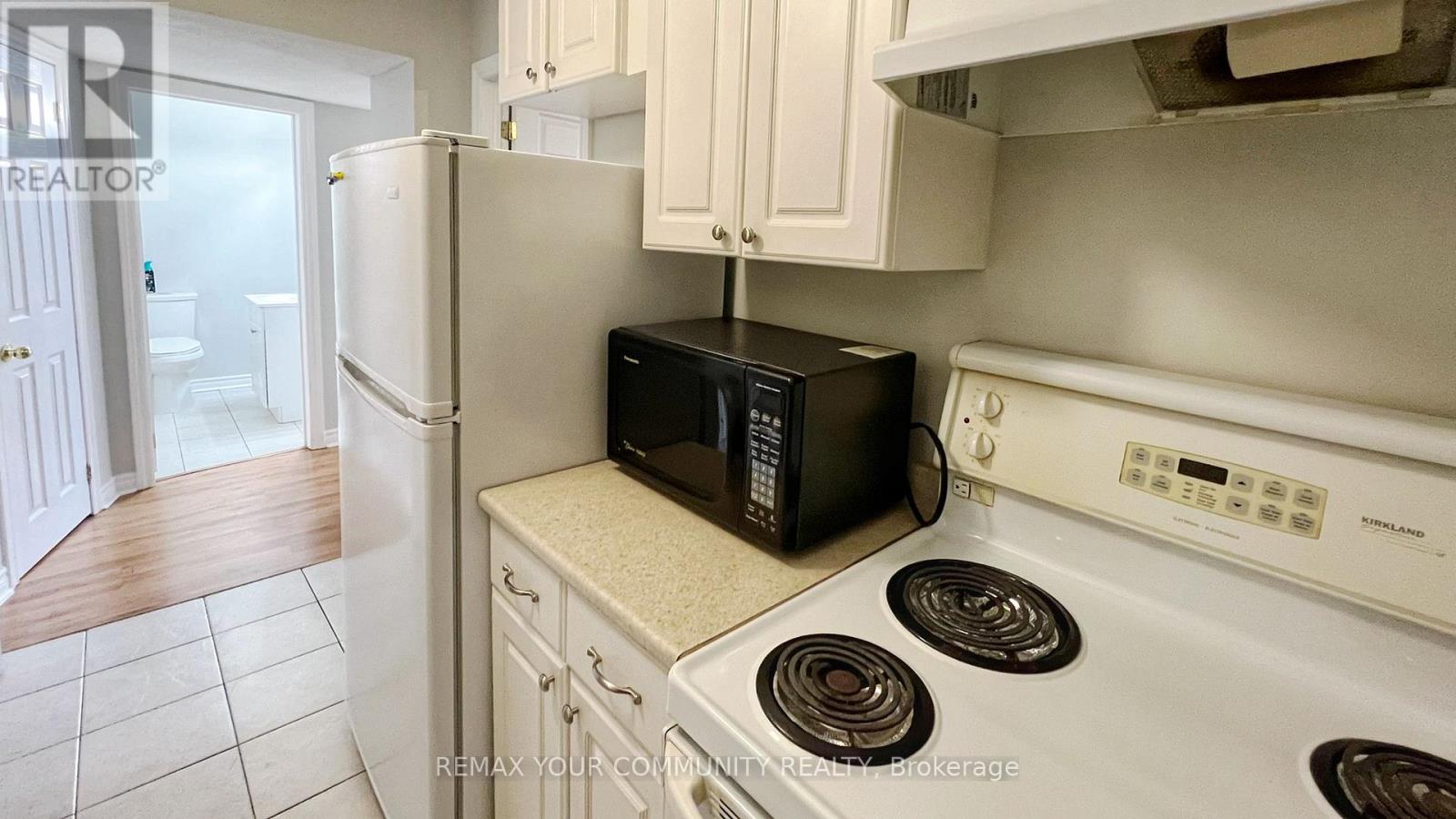 Lower - 6 Veseli Court, Bradford West Gwillimbury, Ontario  L3Z 3C3 - Photo 9 - N13034092