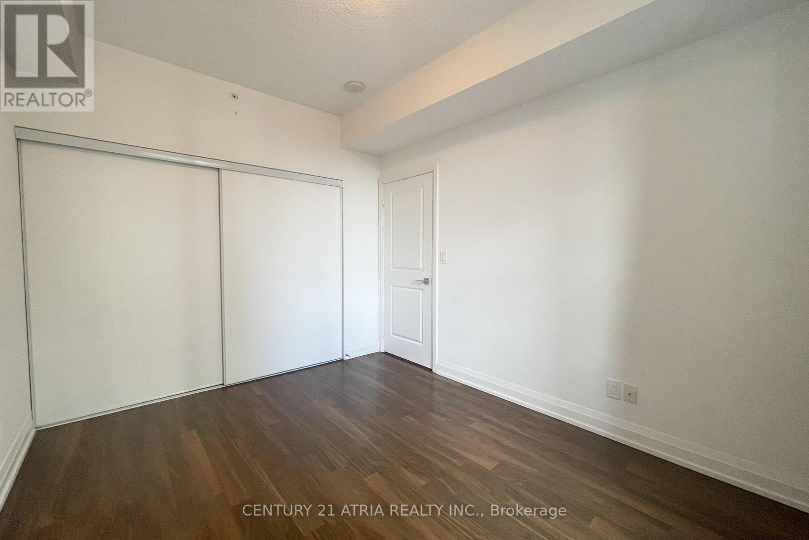 735 - 7161 Yonge Street, Markham, Ontario  L3T 0C8 - Photo 5 - N13034104