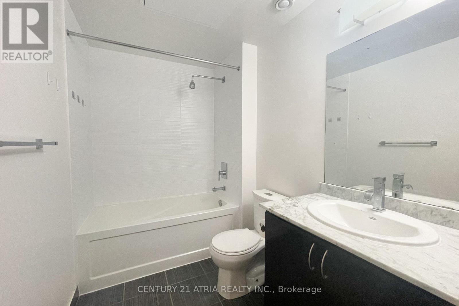 735 - 7161 Yonge Street, Markham, Ontario  L3T 0C8 - Photo 7 - N13034104