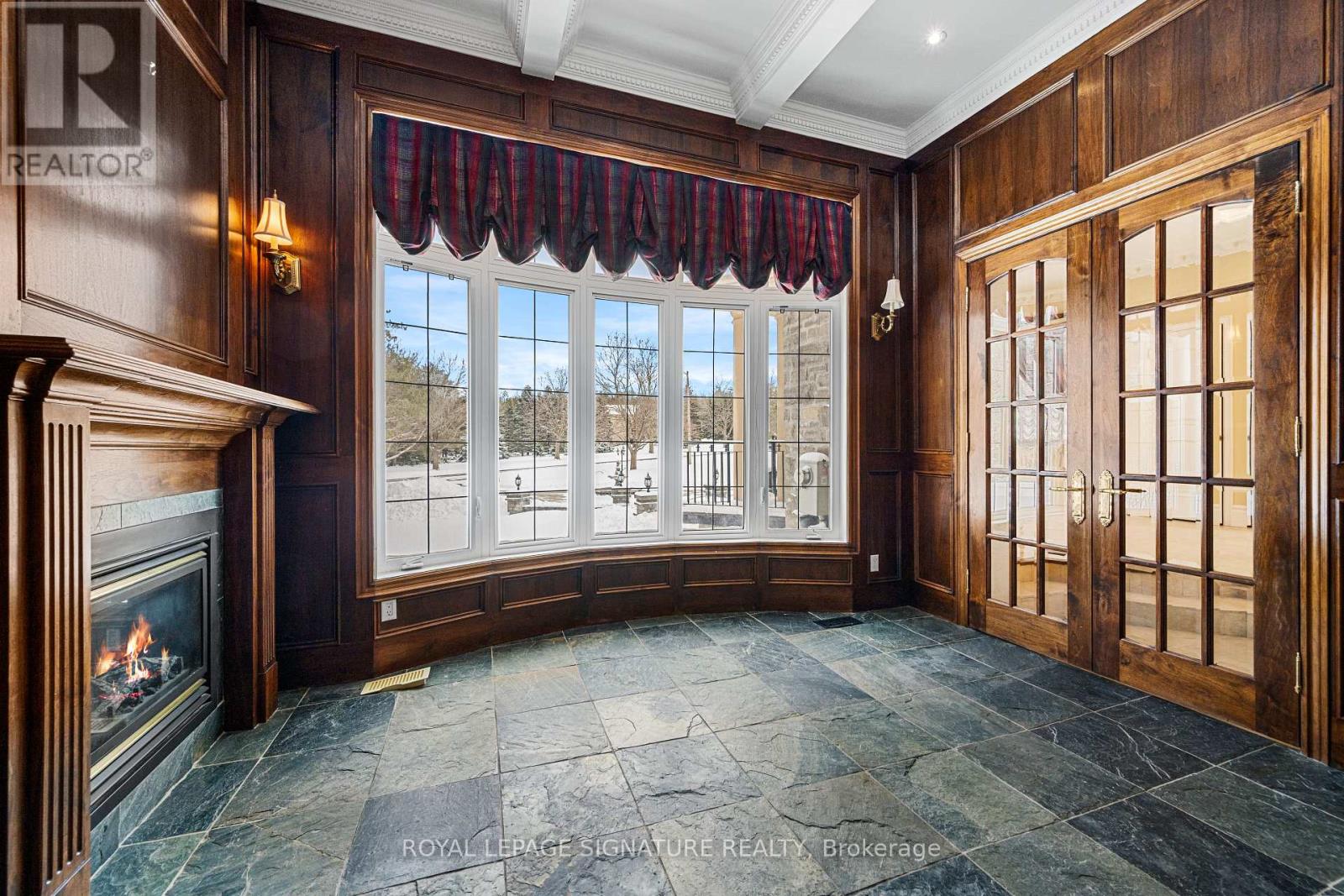 8 Elia Drive, Whitchurch-Stouffville, Ontario  L4A 7X5 - Photo 8 - N13034210