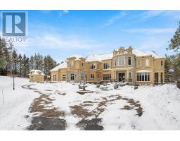 8 ELIA DRIVE, Whitchurch-Stouffville, Ontario