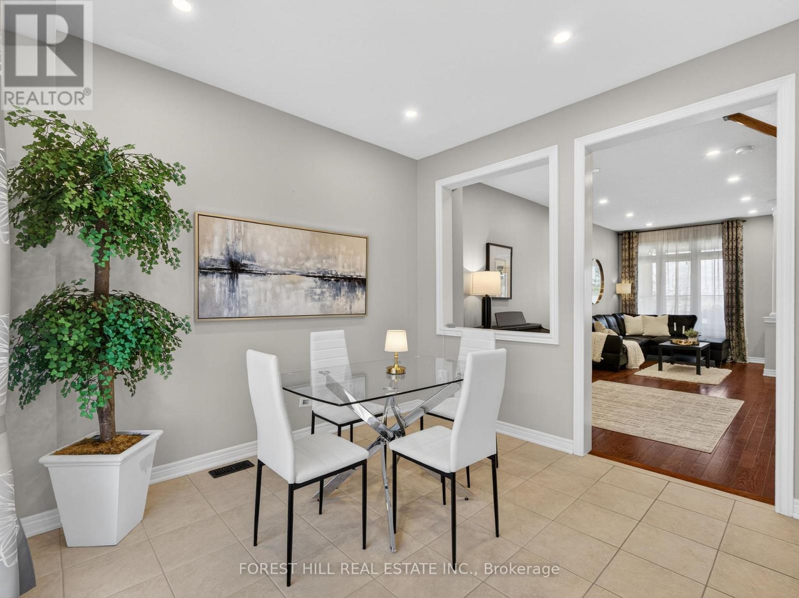 41 Pavlova Crescent, Richmond Hill, Ontario  L4E 0V8 - Photo 12 - N13034228