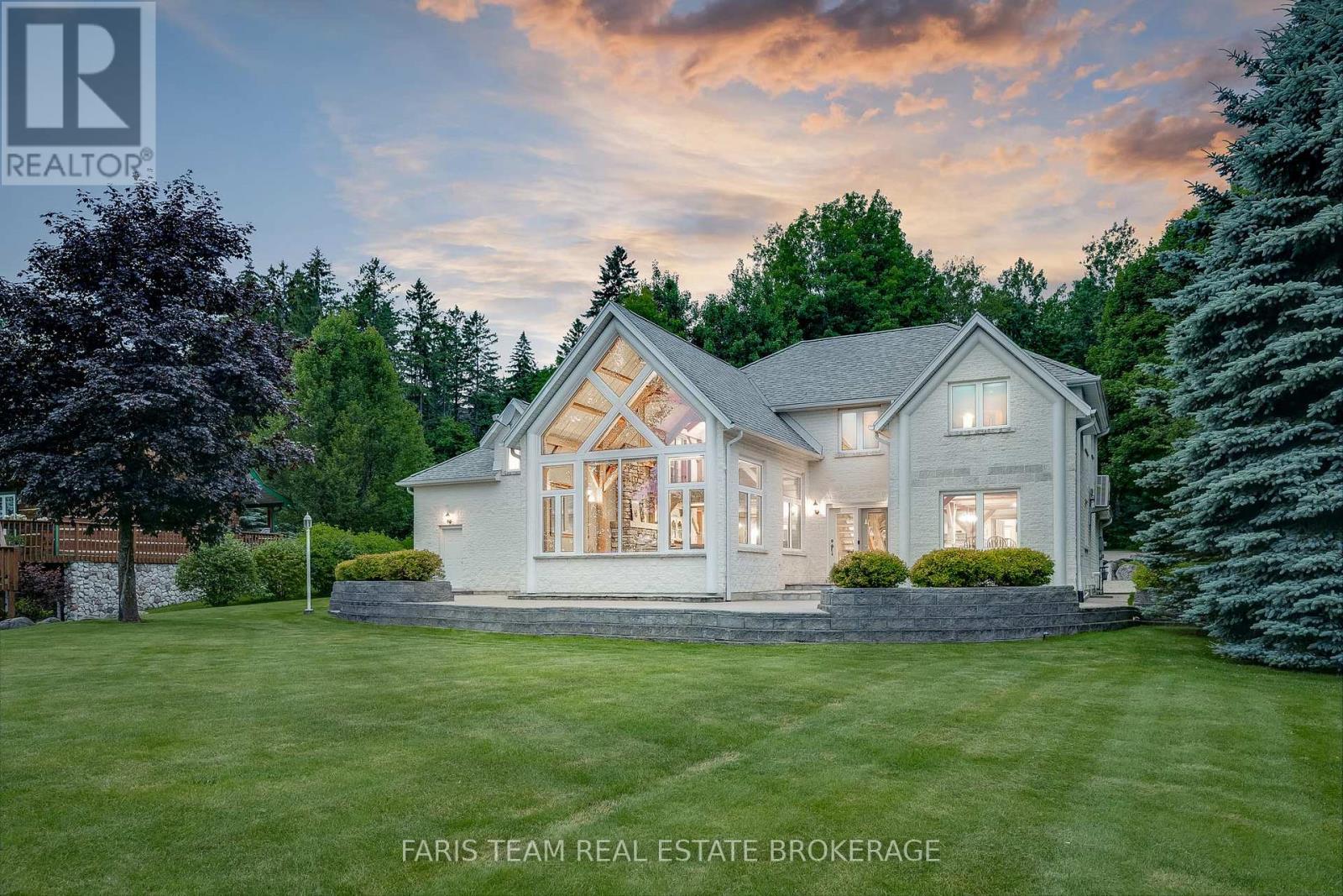 187 CHAMPLAIN ROAD, Penetanguishene, Ontario