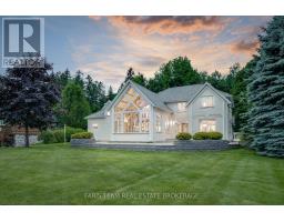 187 CHAMPLAIN ROAD, Penetanguishene, Ontario