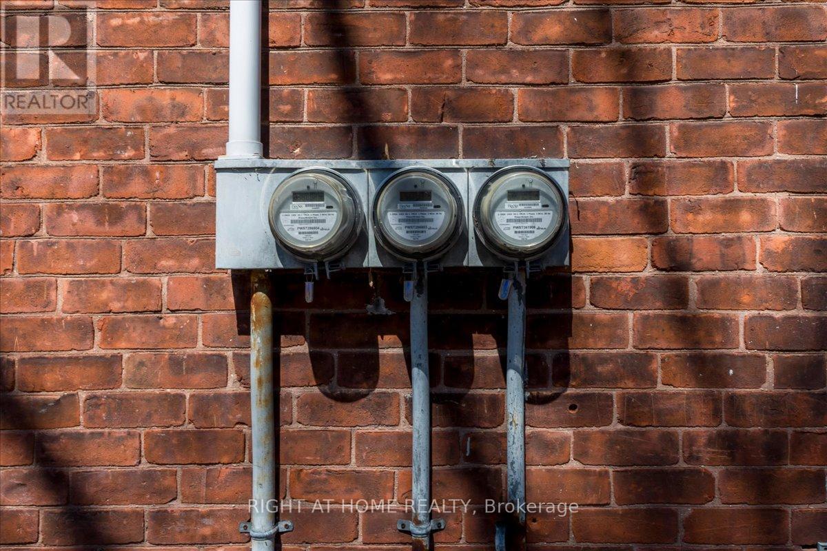 29 Peel Street, Barrie, Ontario  L4M 3K9 - Photo 27 - S13034188