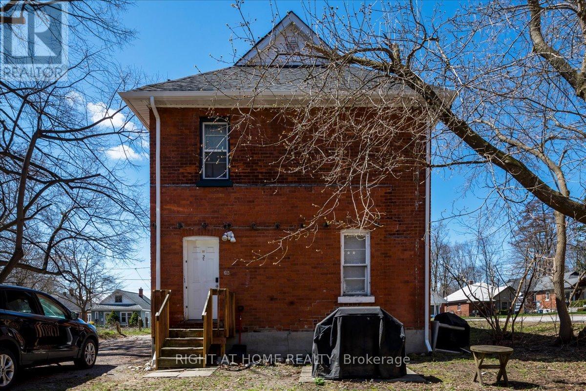 29 Peel Street, Barrie, Ontario  L4M 3K9 - Photo 33 - S13034188