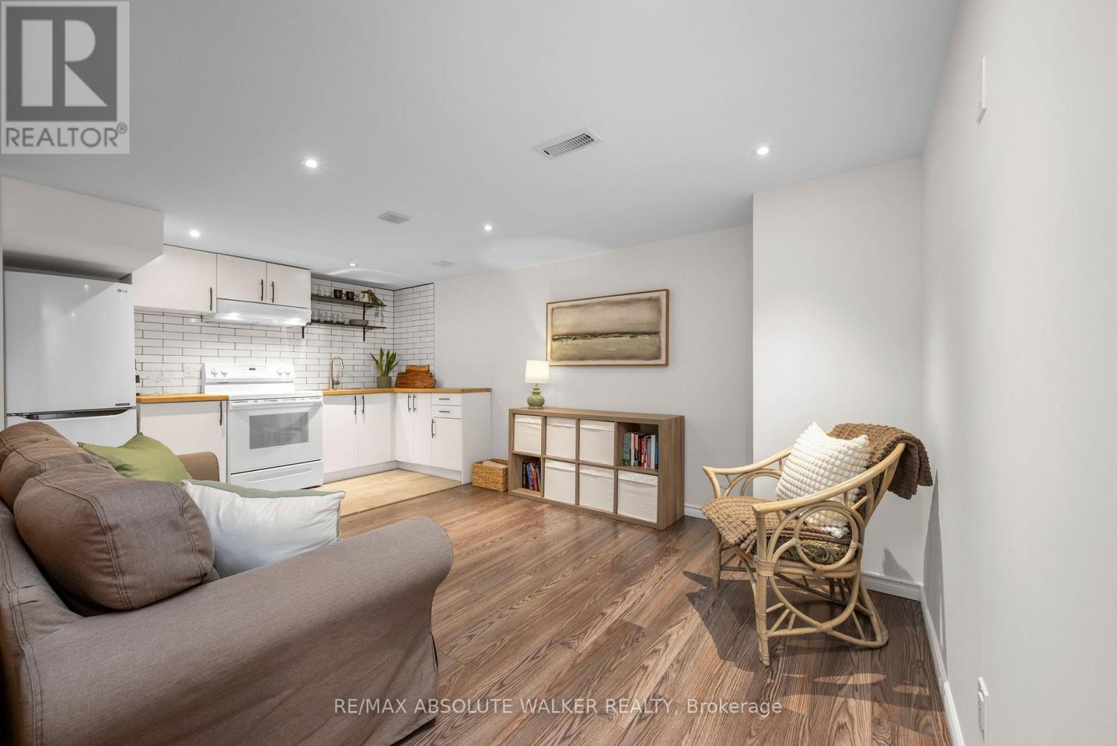 2052 Valley Drive, Ottawa, Ontario  K1G 2P4 - Photo 21 - X13030710