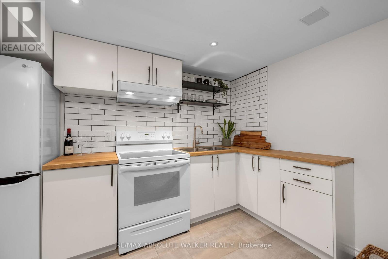 2052 Valley Drive, Ottawa, Ontario  K1G 2P4 - Photo 25 - X13030710