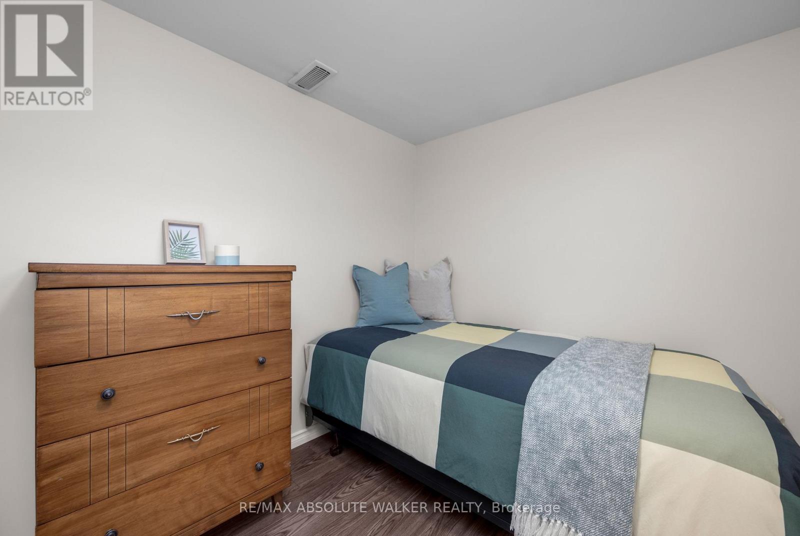 2052 Valley Drive, Ottawa, Ontario  K1G 2P4 - Photo 28 - X13030710