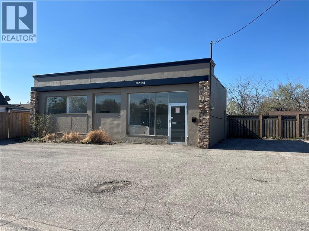 100 CHARING CROSS Street, Brantford, Ontario