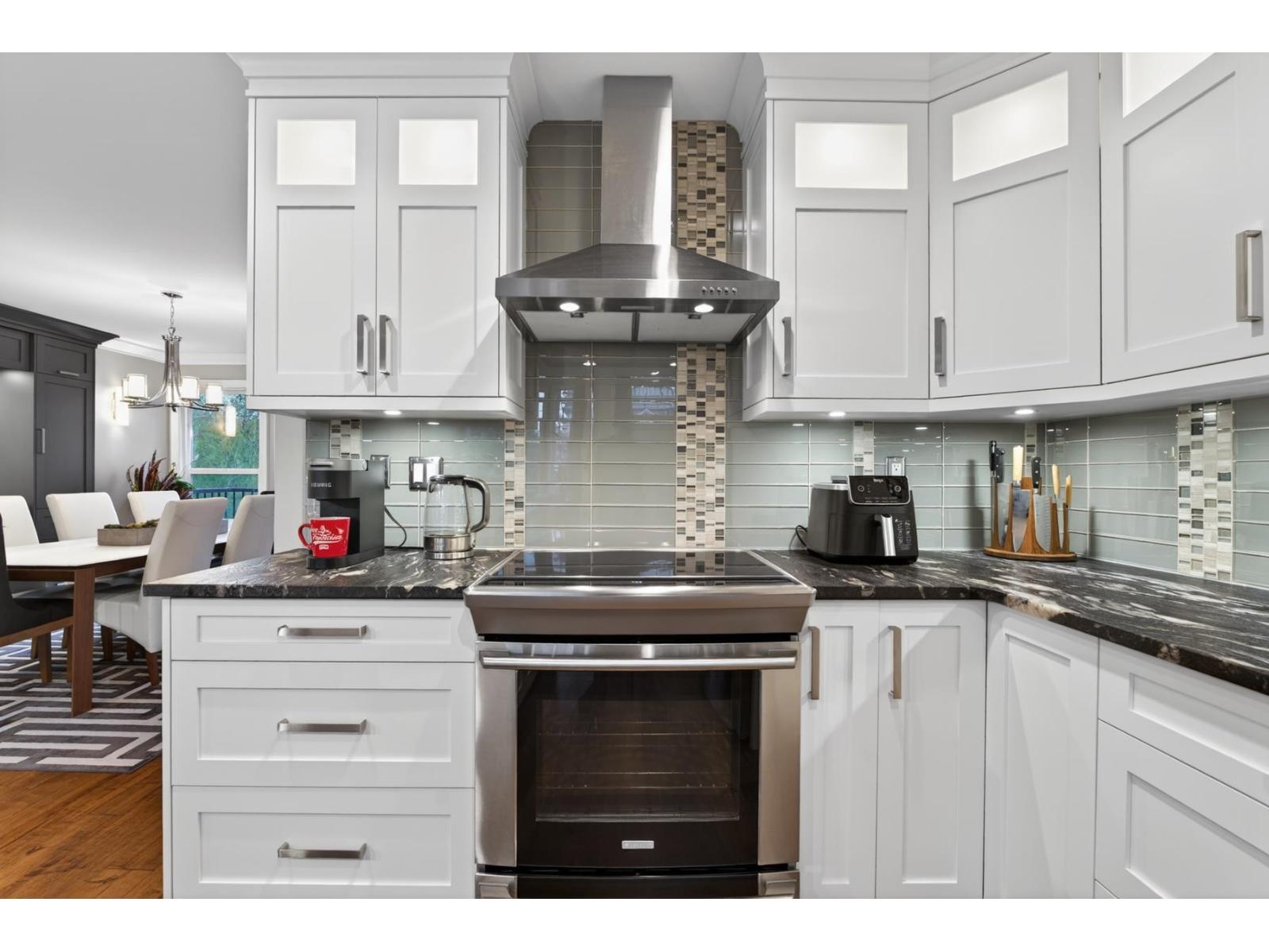 16748 109th Avenue, Surrey, British Columbia  V4N 5H6 - Photo 10 - R3115026