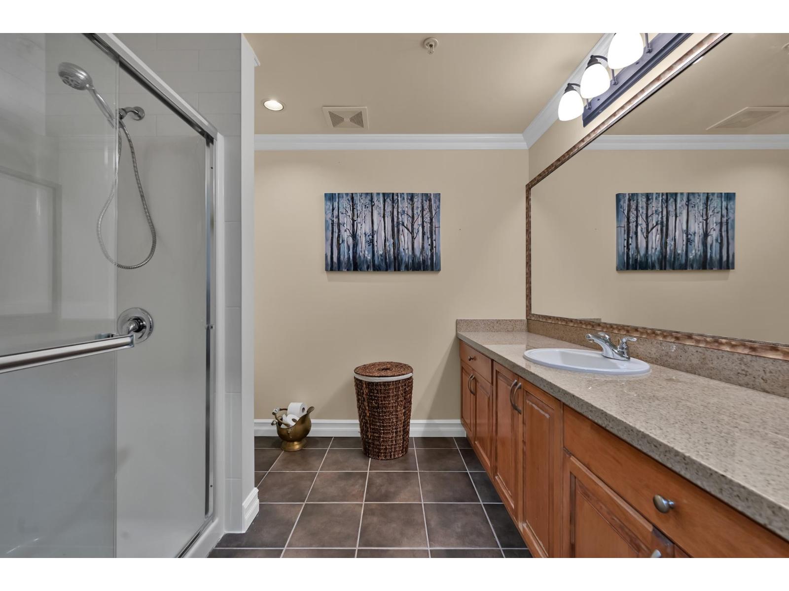 205 33755 7 Avenue, Mission, British Columbia  V2V 0A4 - Photo 21 - R3112571