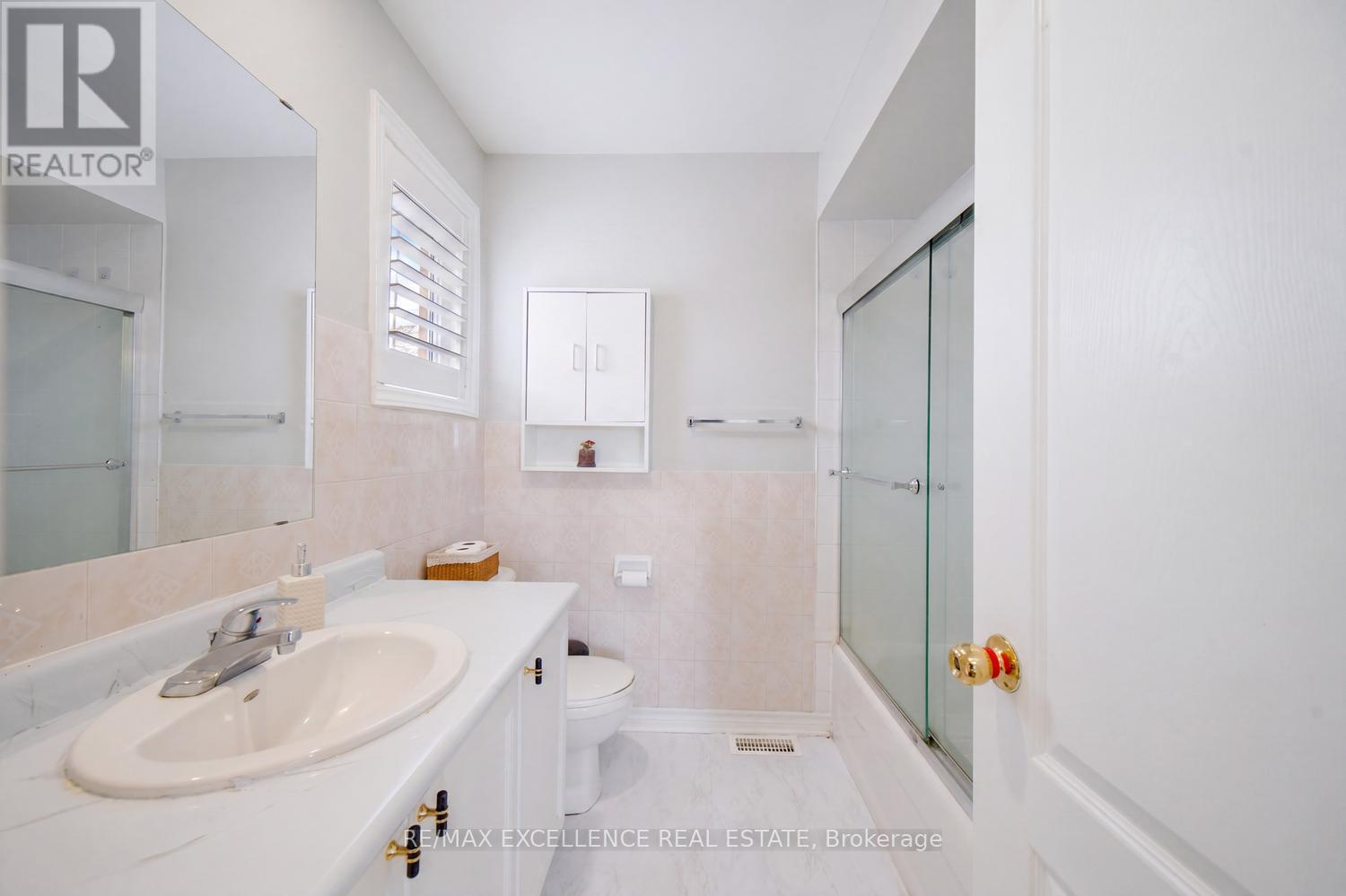 18 Manett Crescent, Brampton, Ontario  L6X 4X4 - Photo 20 - W13034062