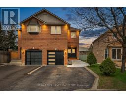 18 MANETT CRESCENT, Brampton, Ontario