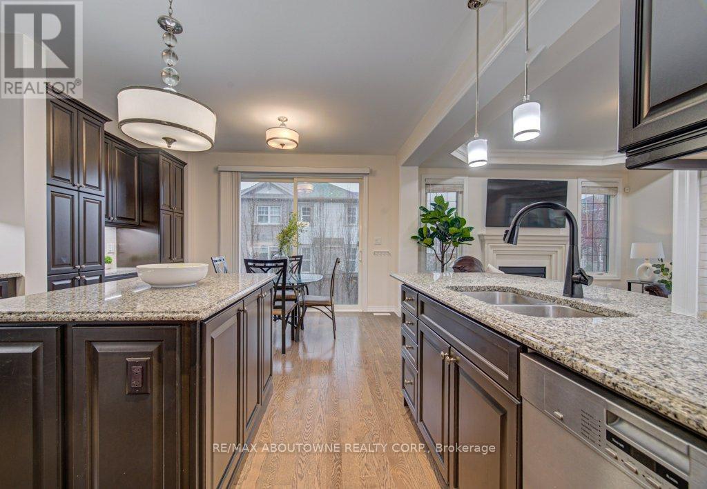 178 Cherryhurst Road, Oakville, Ontario  L6M 0W1 - Photo 11 - W13034088