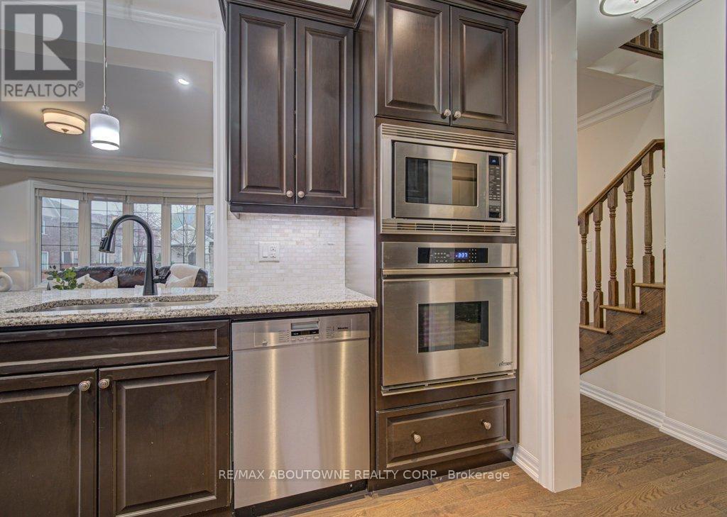 178 Cherryhurst Road, Oakville, Ontario  L6M 0W1 - Photo 13 - W13034088