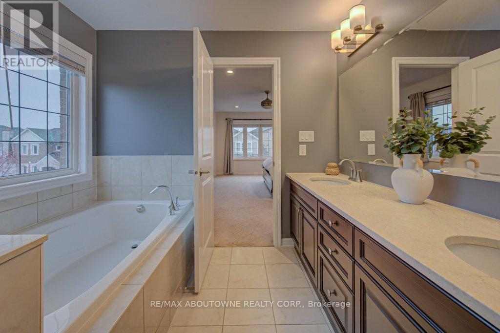 178 Cherryhurst Road, Oakville, Ontario  L6M 0W1 - Photo 20 - W13034088