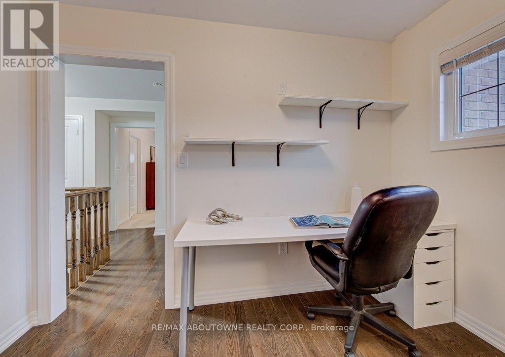 178 Cherryhurst Road, Oakville, Ontario  L6M 0W1 - Photo 26 - W13034088