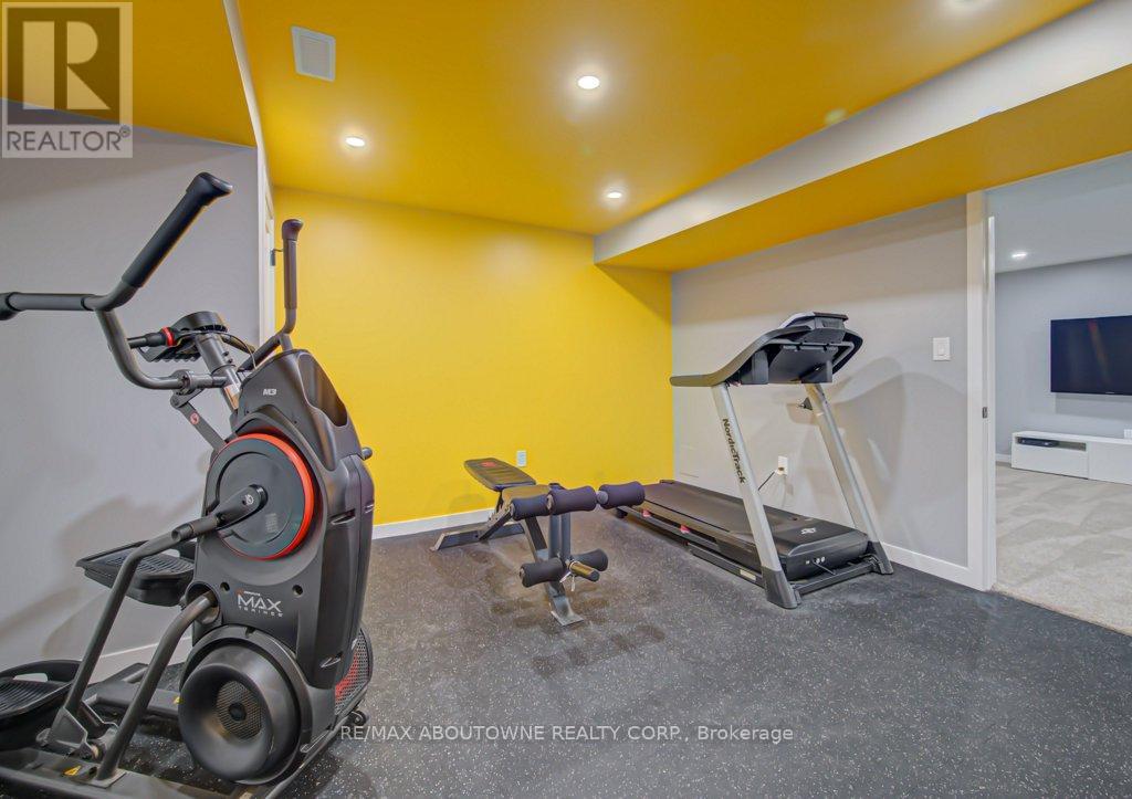 178 Cherryhurst Road, Oakville, Ontario  L6M 0W1 - Photo 32 - W13034088