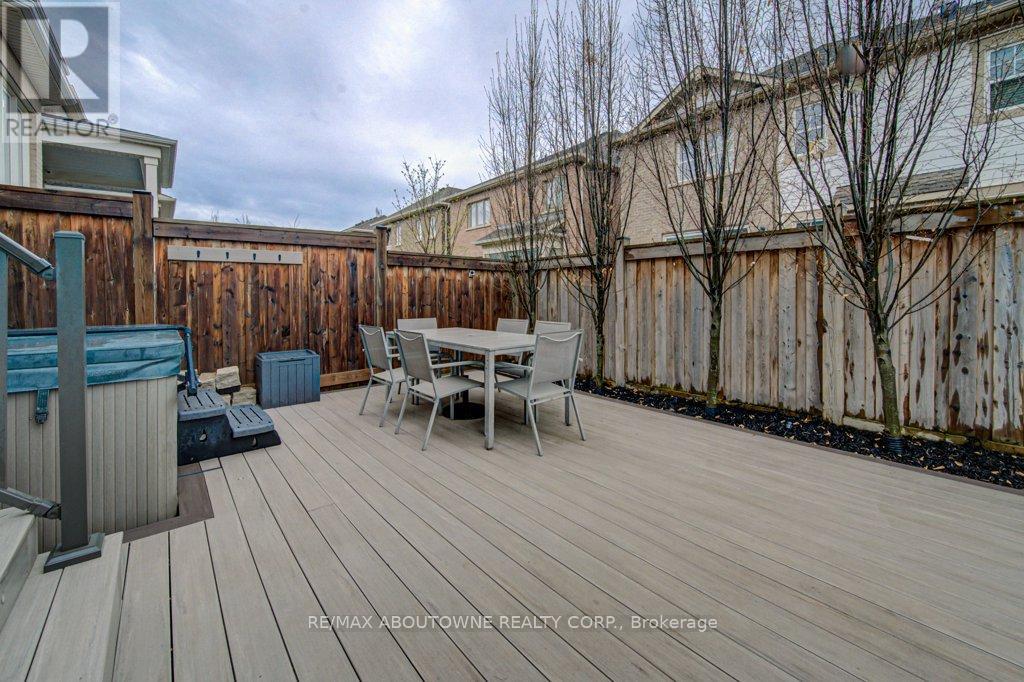 178 Cherryhurst Road, Oakville, Ontario  L6M 0W1 - Photo 34 - W13034088