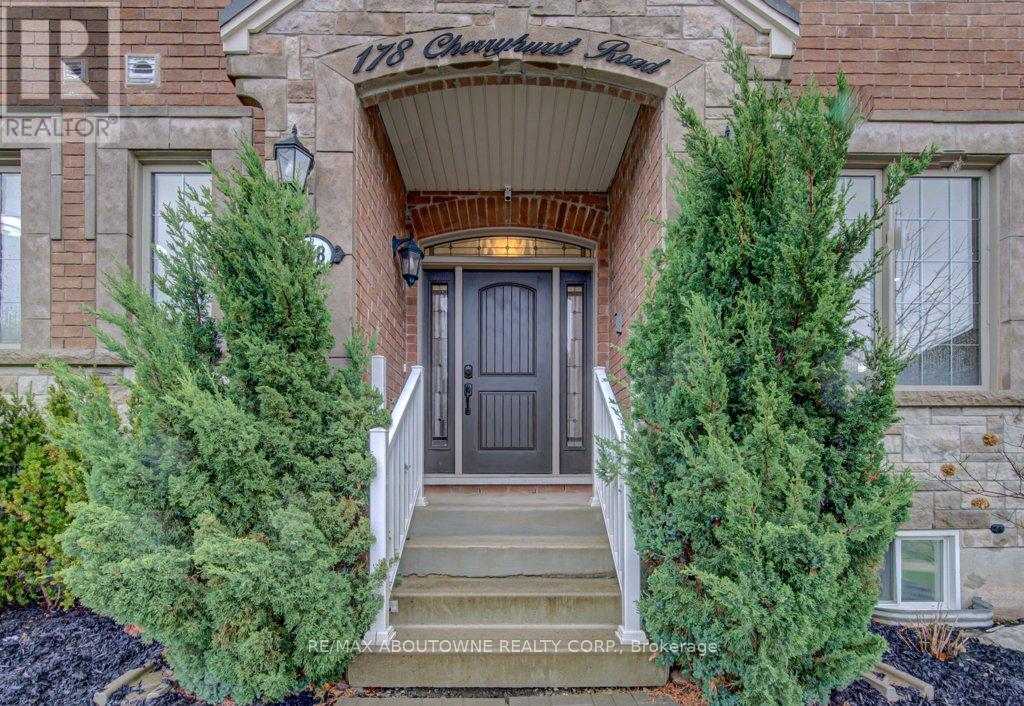 178 Cherryhurst Road, Oakville, Ontario  L6M 0W1 - Photo 37 - W13034088