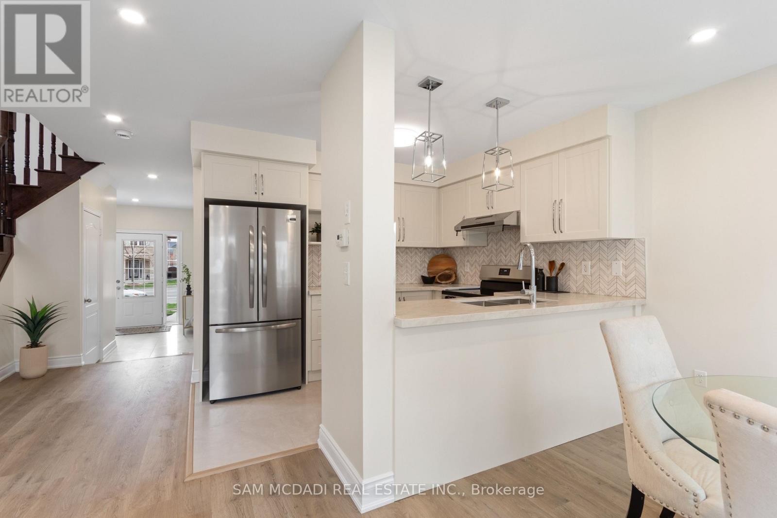 4235 Thomas Alton Boulevard, Burlington, Ontario  L7M 0N1 - Photo 9 - W13034142