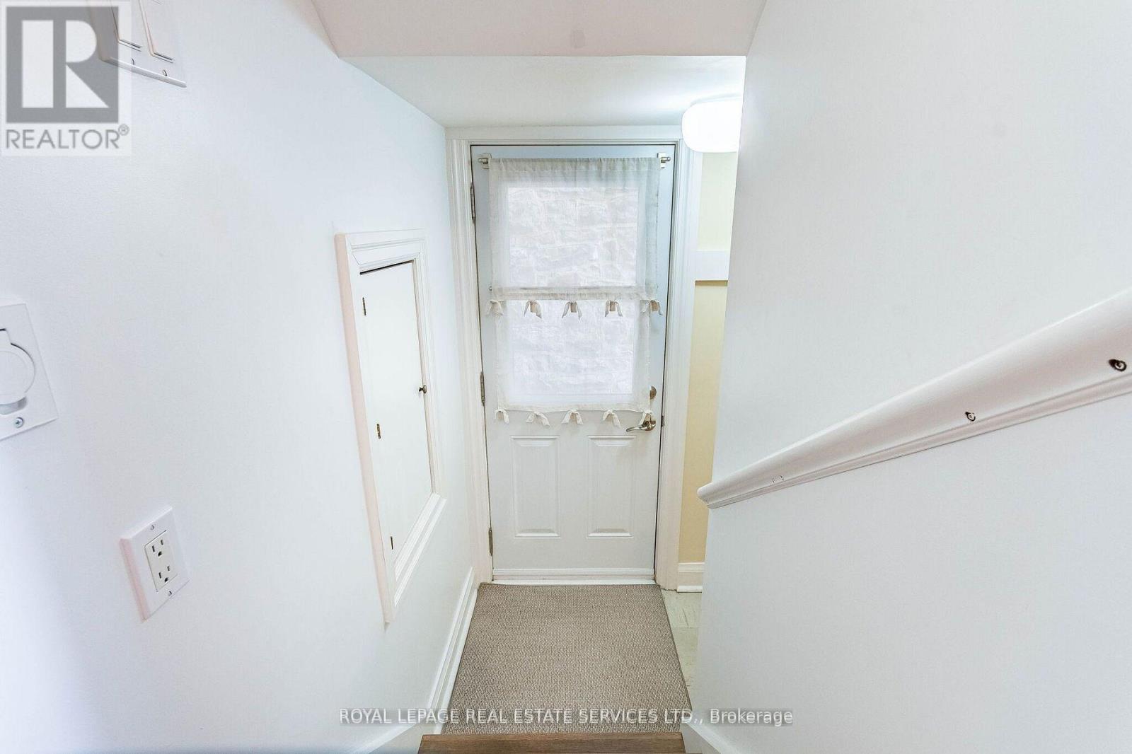 1107 Royal York Road, Toronto, Ontario  M8X 2G8 - Photo 24 - W13034146