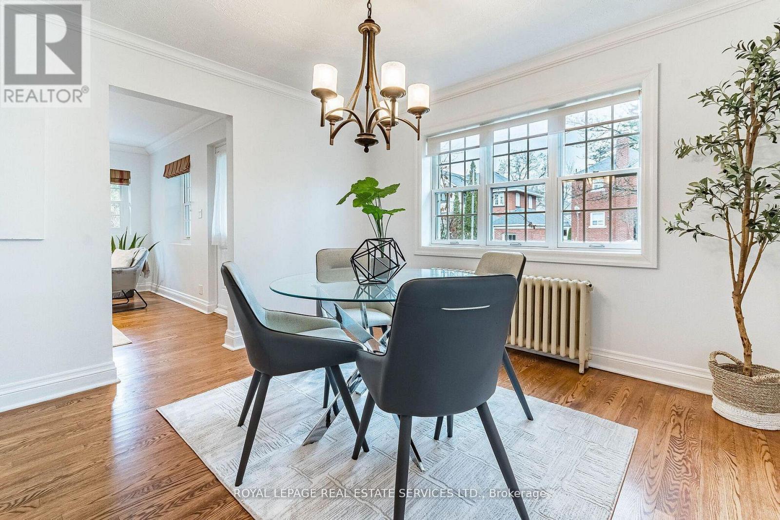 1107 Royal York Road, Toronto, Ontario  M8X 2G8 - Photo 5 - W13034146