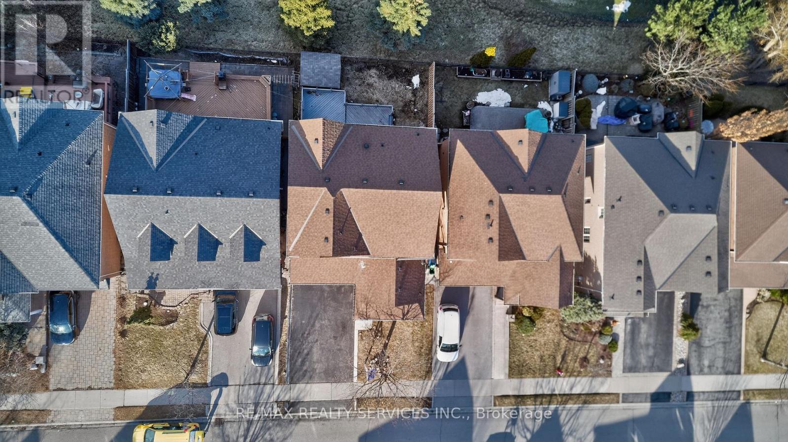 47 Upper Highlands Drive, Brampton, Ontario  L6Z 4V9 - Photo 7 - W13034166